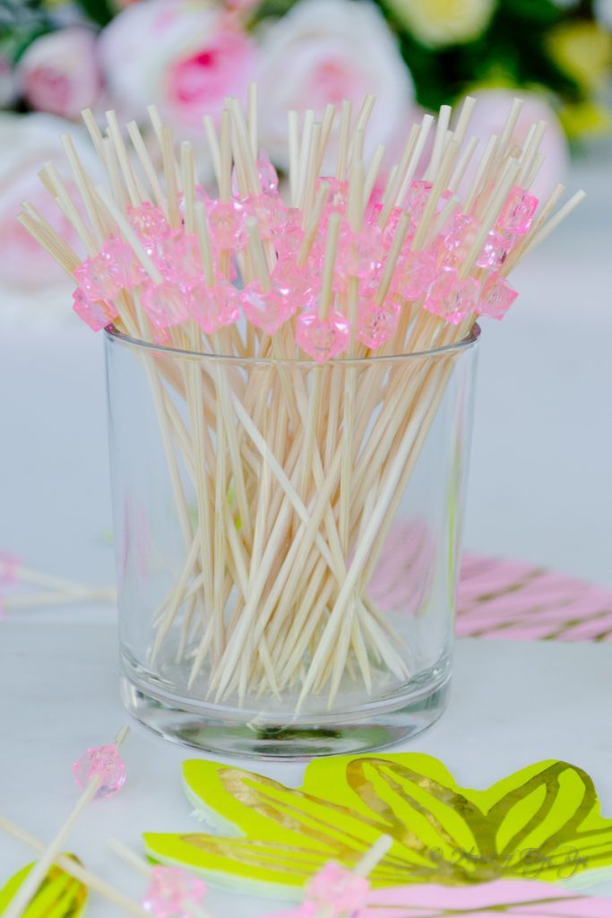 Garnish sticks for fruit