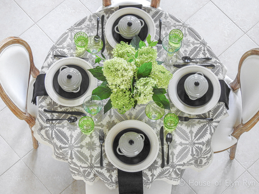Limelight hydrangea table