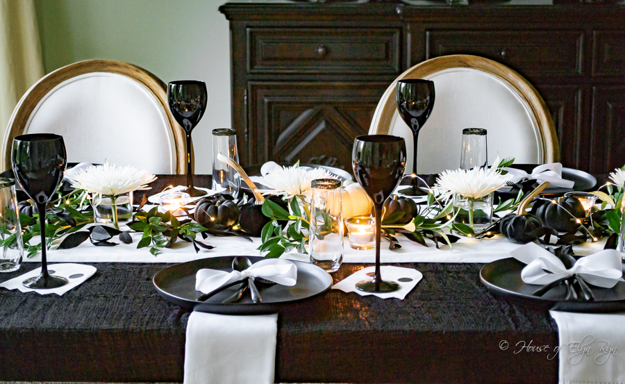 Elegant Black and White Halloween Table