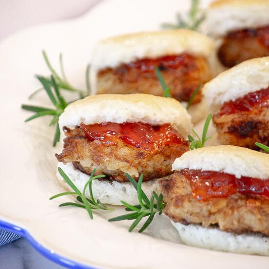 Red Pepper Jelly Chicken Biscuits