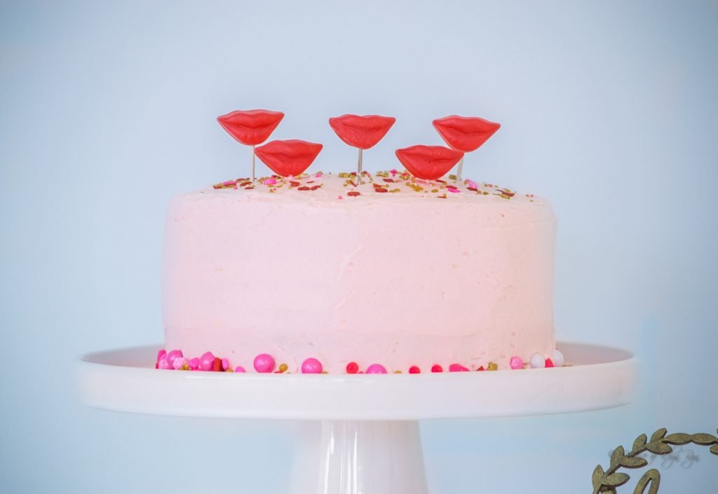 Luscious Lips Valentine's Cake
