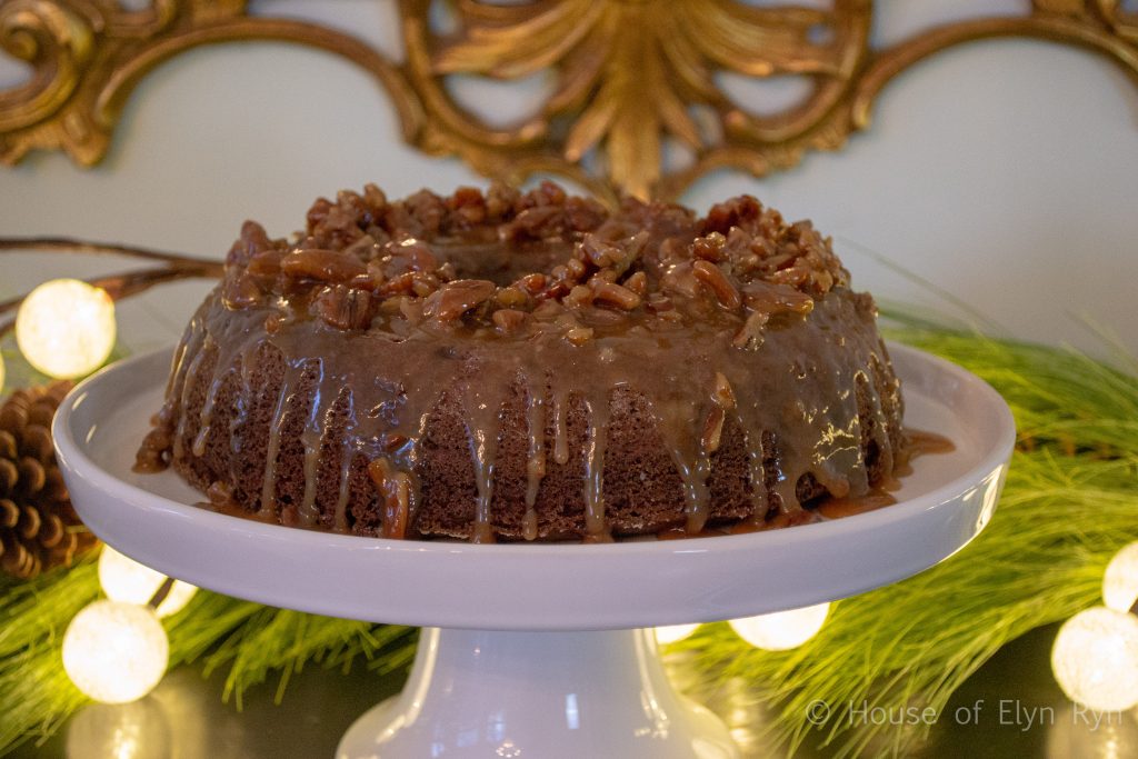Praline Pecan Chocolate Cake