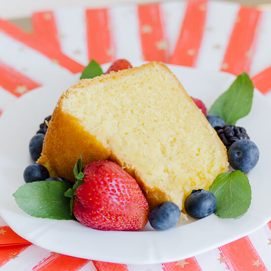 Simple Pound Cake