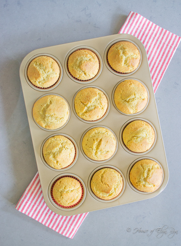 Sweet Cornbread Muffins 