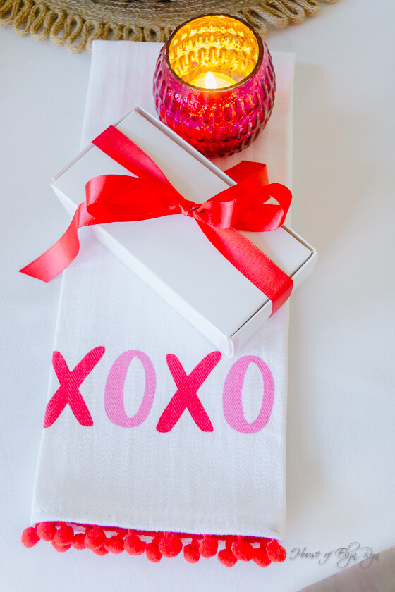 Colorful Valentine's Table 