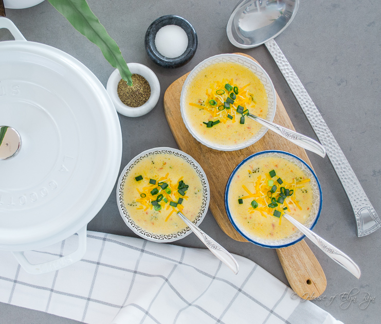 Cheesy Broccoli Soup