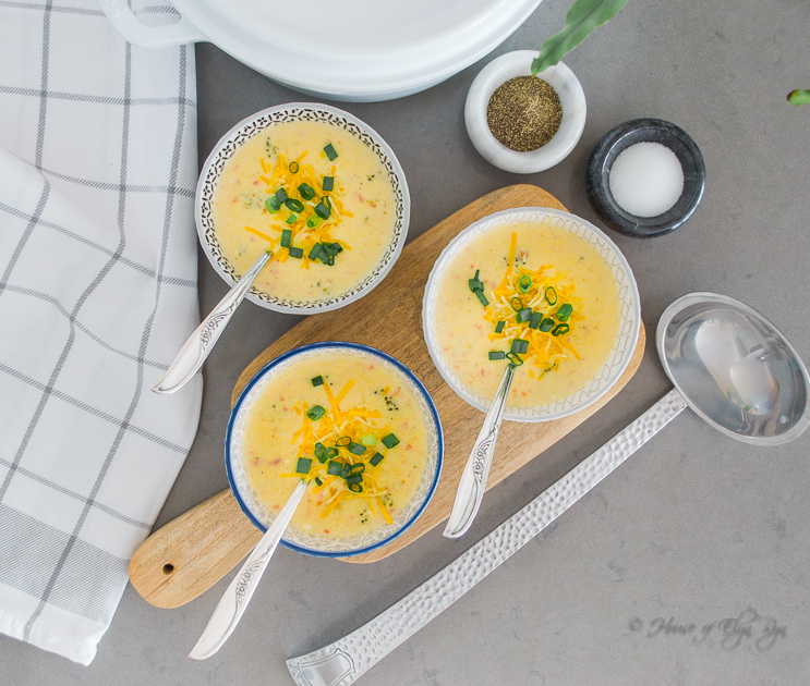 Cheesy Broccoli Soup