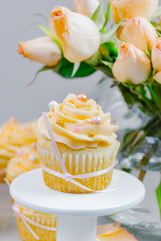 Orange Creamsicle Cupcakes