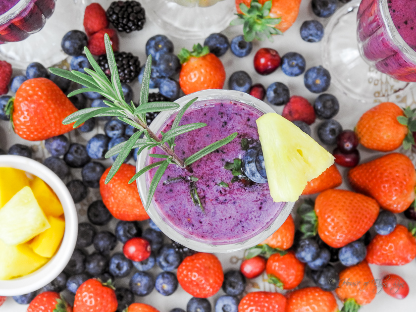 Overhead photo of a blueberry blitz smoothie