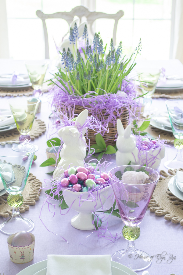 Serene Spring Table with Muscari
