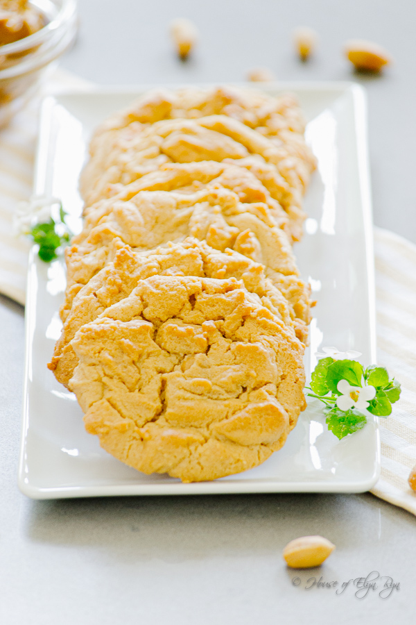 Soft Peanut Butter Cookies