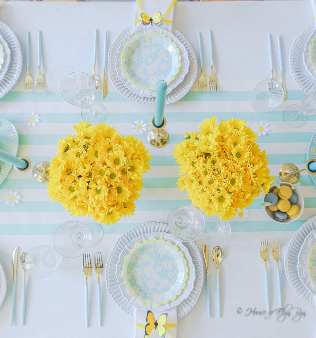 Summer Daisy Table