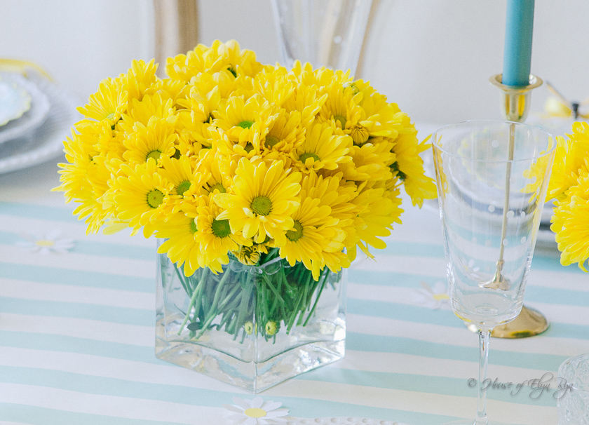 Summer Daisy Table
