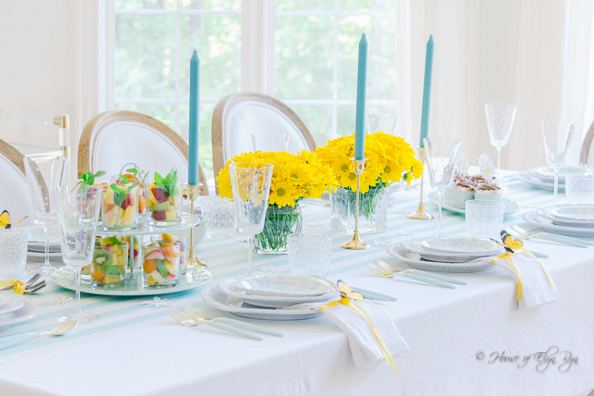 Summer Daisy Table
