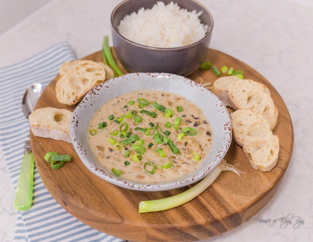 Black-eyed peas cooked in coconut milk and spices