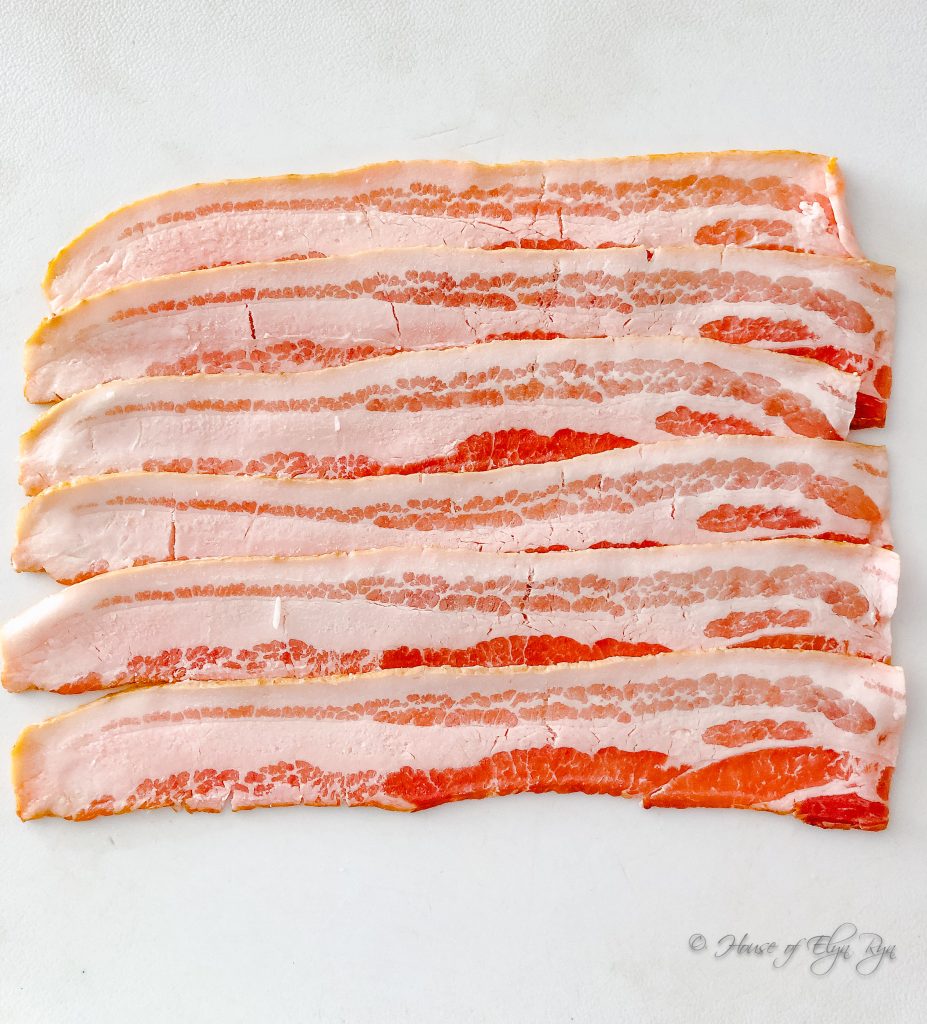 Bacon slices for fish fingers