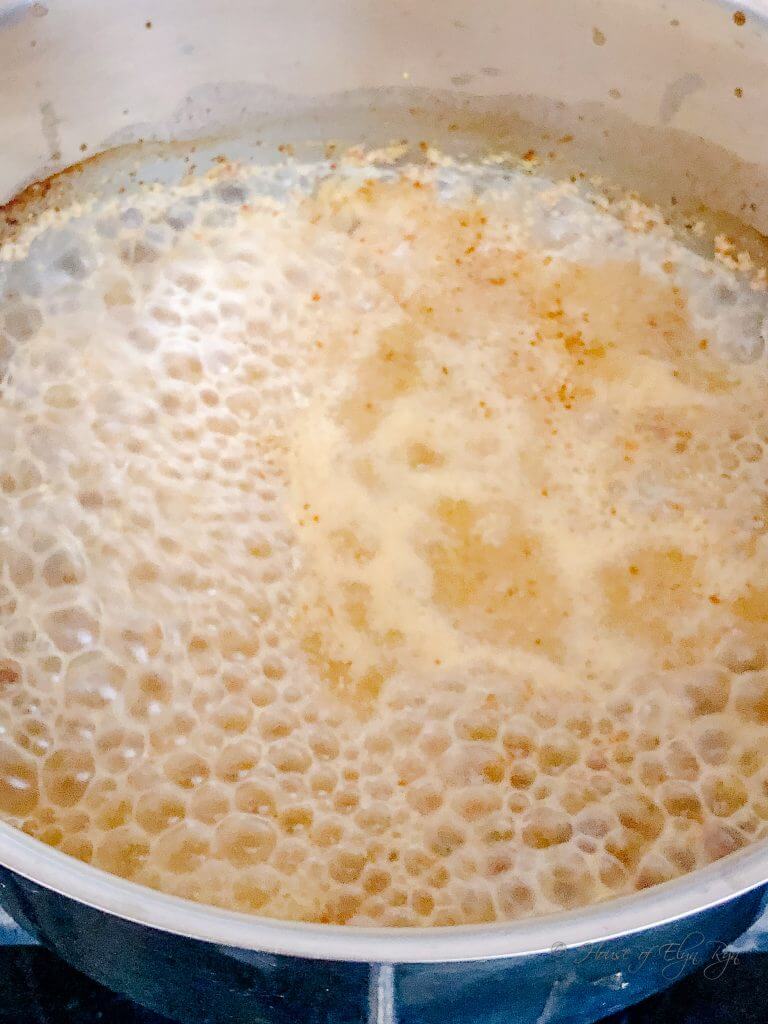 Boil the ingredients.