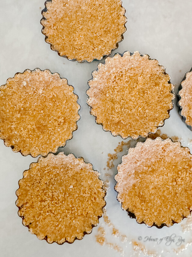 Baked crusts