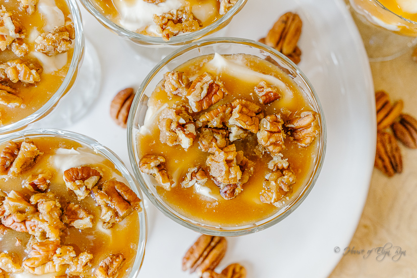 Pralines on caramel cheesecake