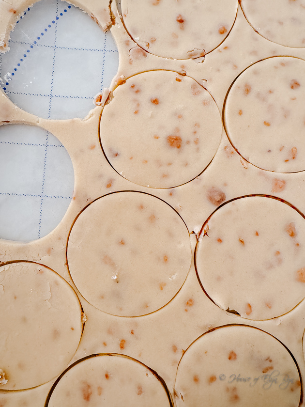 Easy-to-handle chilled dough.