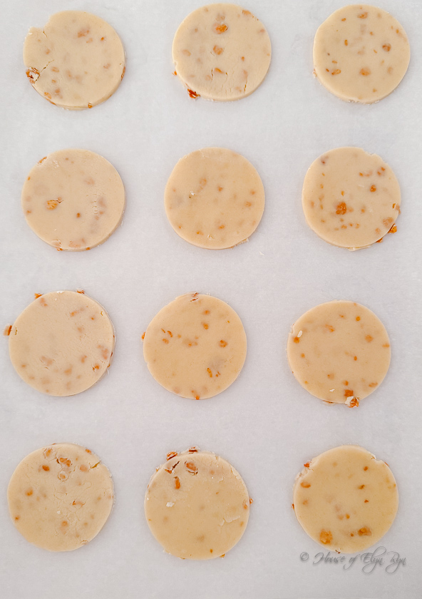 Easy-to-handle chilled dough.
