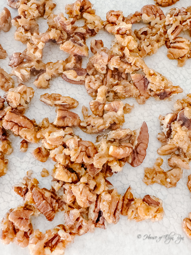 Separated praline pecans
