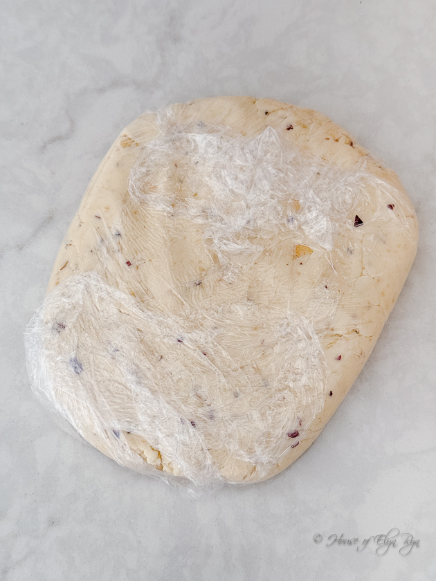 Wrapped shortbread dough