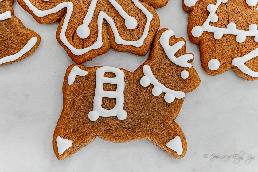 Soft Gingerbread Cookies