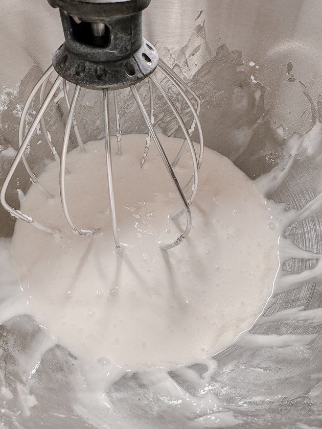 Determining when soft peaks form