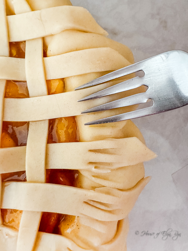 Lattice Top Peach Pie